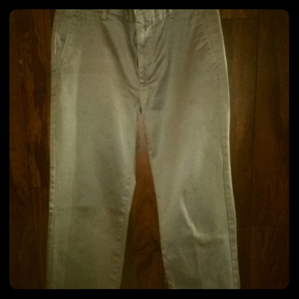 Dockers khakis